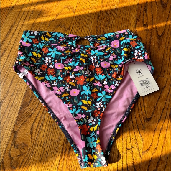 Body glove woodstock color indigo. Size medium - Picture 3 of 3